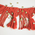  macrame vlaggenlijn in rode kleur 